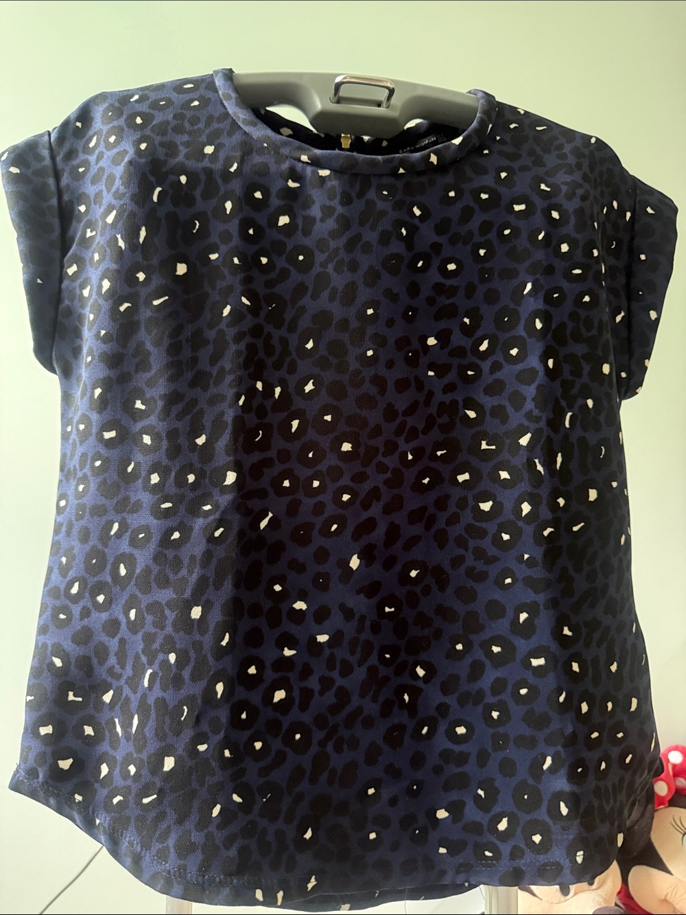 Zara!!! Navy Blue Leopard Print Blouse size S